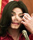 Michael Jackson a un faux nez
